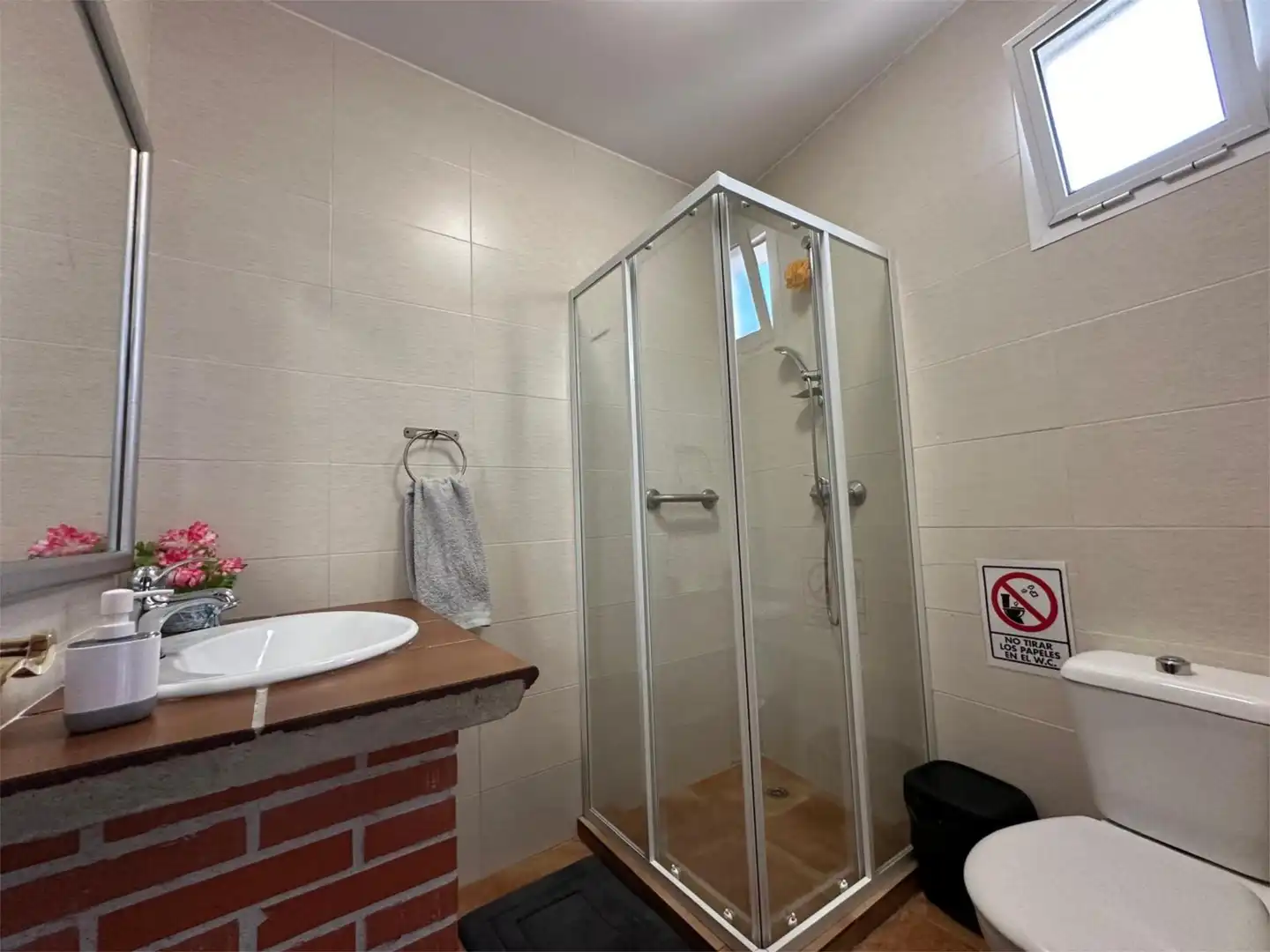 Casa o chalet de alquiler en Calle Acera del Sol, 17, Colmenar Baño de Casa o chalet de alquiler en Colmenar con Jardín privado, Amueblado y Horno