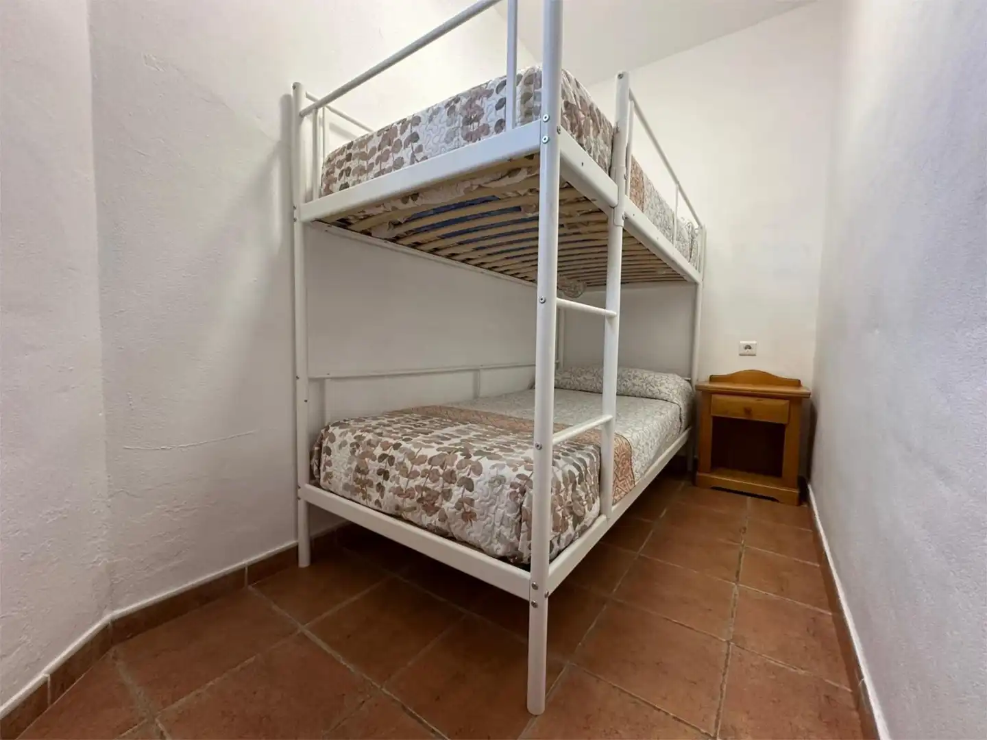 Casa o chalet de alquiler en Calle Acera del Sol, 17, Colmenar Habitación de Casa o chalet de alquiler en Colmenar con Jardín privado, Amueblado y Horno