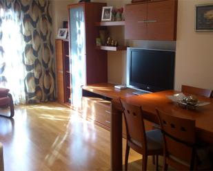 Living room of Flat for sale in Salamanca Capital  with Air Conditioner, Heating and Parquet flooring