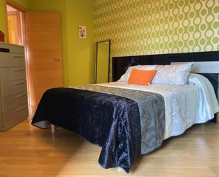 Bedroom of Flat for sale in  Logroño  with Balcony