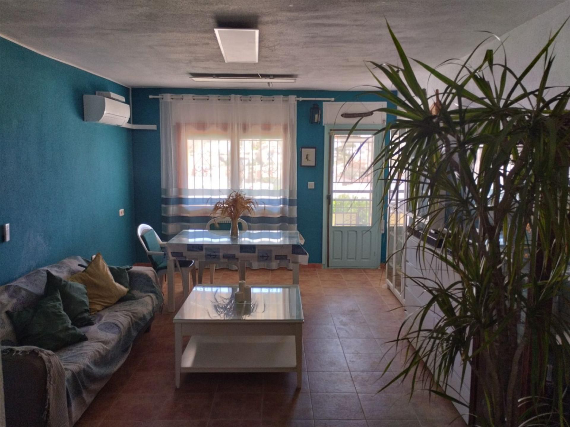 Sala d'estar de Pis en venda en Águilas amb Aire condicionat, Calefacció i Jardí privat