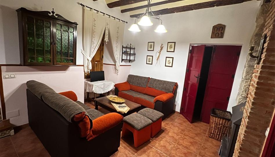 Foto 1 de Casa adosada en venda a Calle Iglesia, 15, Bedmar y Garcíez, Jaén