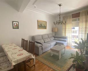 Living room of Flat to share in Ourense Capital 