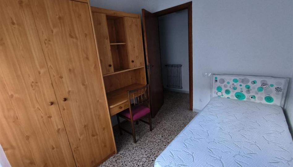 Piso para compartir en Calle Alfareros, 5, Pizarrales, Salamanca - imagen 1 Foto 1 de Piso para compartir en Calle Alfareros, 5, Pizarrales, Salamanca