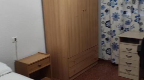 Photo 2 of Flat to rent in Calle Arzobispo Pedro de Castro, 8, Joaquina Eguaras, Granada