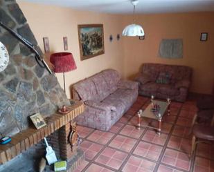 Sala d'estar de Casa o xalet en venda en Santa Cruz de Mudela