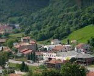 Finca rústica per a compartir a Barrio Hualle, 22, Valdáliga