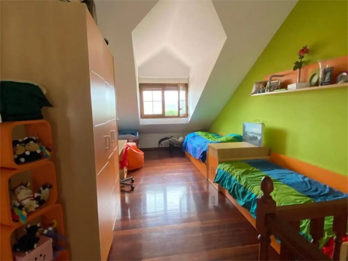 Casa o chalet en venta en Paseo de la Barquera, 49, San Vicente de la Barquera Habitación de Casa o chalet en venta en San Vicente de la Barquera con Calefacción, Jardín privado y Parquet