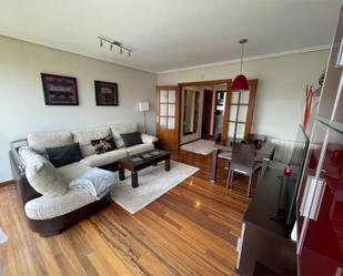 Living room of Flat to rent in Santander  with Heating, Private garden and Parquet flooring