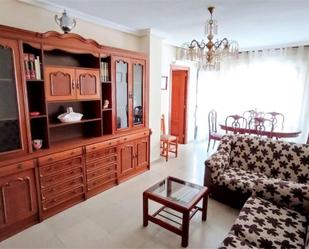 Living room of Flat to rent in Puertollano  with Air Conditioner