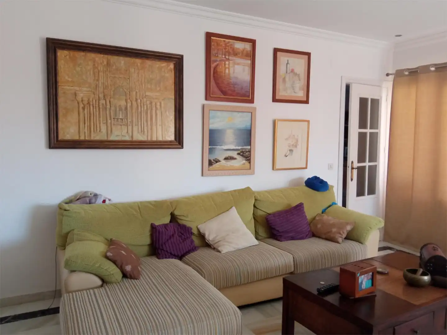 Houses for sale in Calle Cincha, 11, El Juncal - Vallealto Living room of Houses for sale in El Puerto de Santa María with Private garden and Storage room