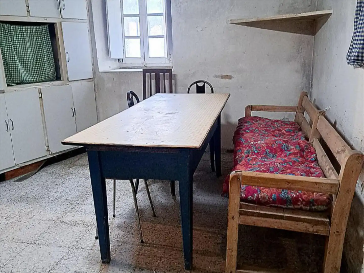 Küche von Wohnung zum Verkauf in Valle de Zamanzas mit Abstellraum und Balkon