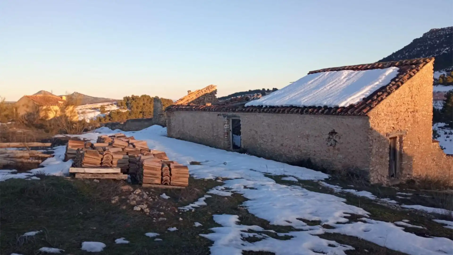 Vista exterior de Terreno en venta en Elche de la Sierra