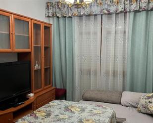 Bedroom of Flat to rent in Marmolejo  with Terrace