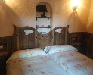 Bedroom of House or chalet for sale in Narros de Matalayegua  with Terrace