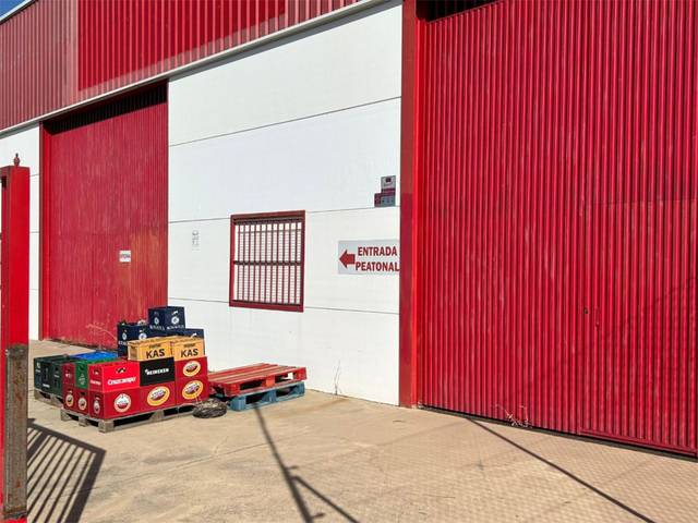 Nave industrial en Alquiler en Calle Pol la Dehesilla, 5 en Trujillo