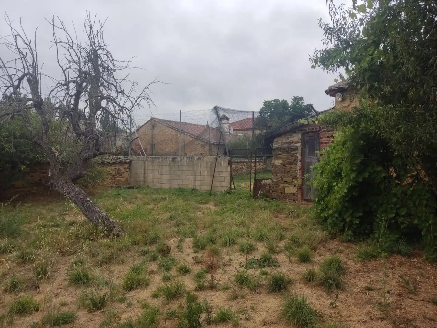 Planta baja en venta en Calle Mayor, 32, Santa Colomba de Somoza Planta baja en venta en Santa Colomba de Somoza con Jardín privado
