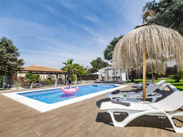 Casa-chalet en Alquiler en Maestro Castano, 5 en Castilblanco de los Arroyos