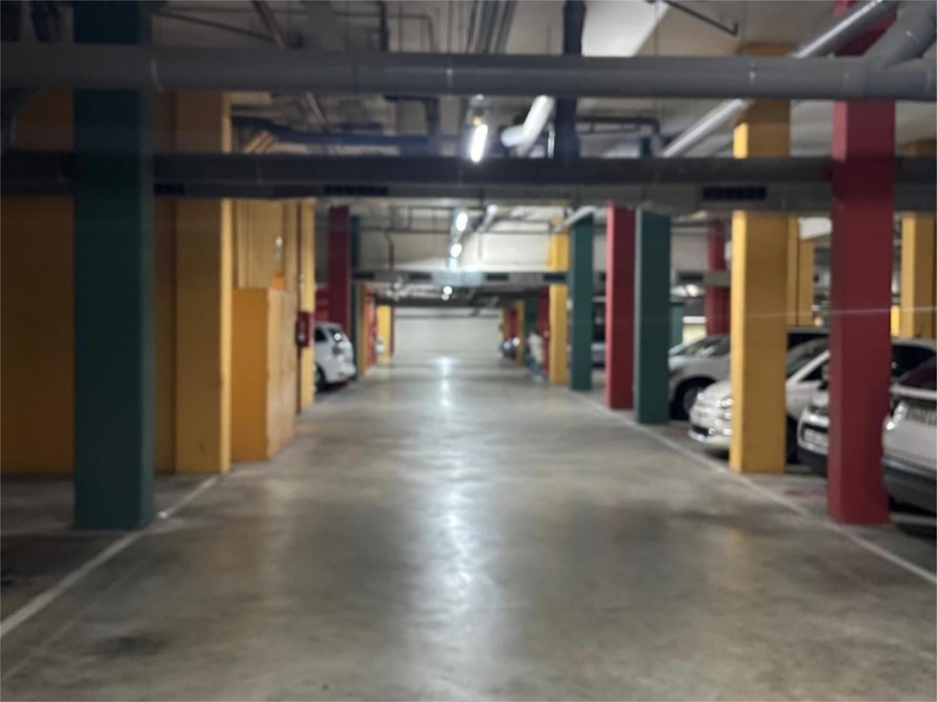 Garatge en venda a Carrer de Baldrich, 241, Segle XX Aparcament de Garatge en venda en Terrassa