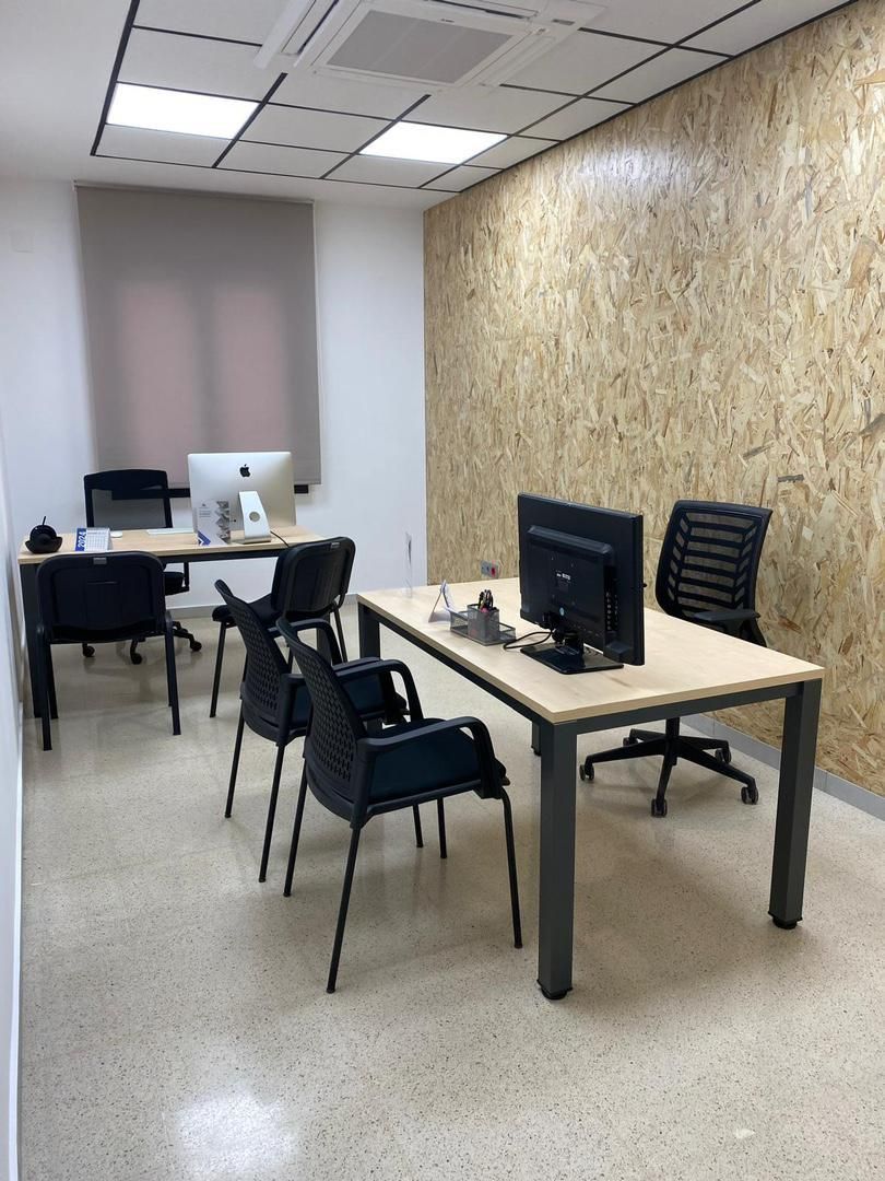 Büro miete in Monzón