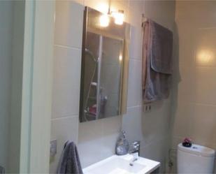 Bathroom of Study for sale in Benalmádena  with Air Conditioner, Swimming Pool and Balcony