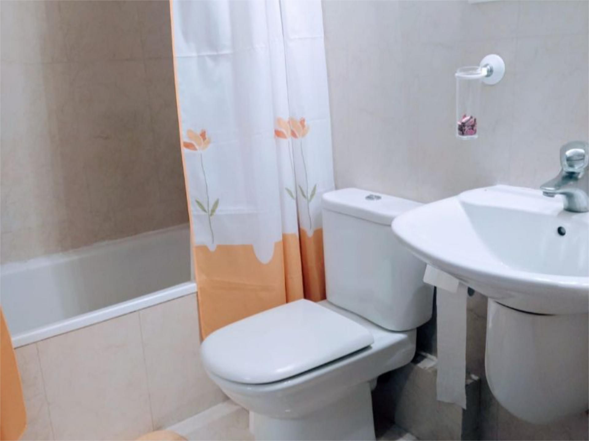 Flat to rent in Calle de los Algodonales, 10, Berruguete