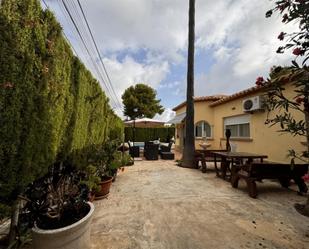 Vista exterior de Casa o xalet en venda en Jávea / Xàbia amb Aire condicionat i Piscina