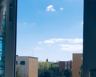 Exterior view of Flat for sale in  Madrid Capital  with Air Conditioner and Balcony