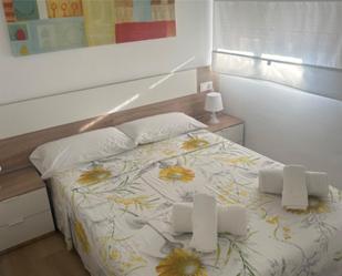 Bedroom of Duplex to share in Gandia  with Air Conditioner, Terrace and Balcony