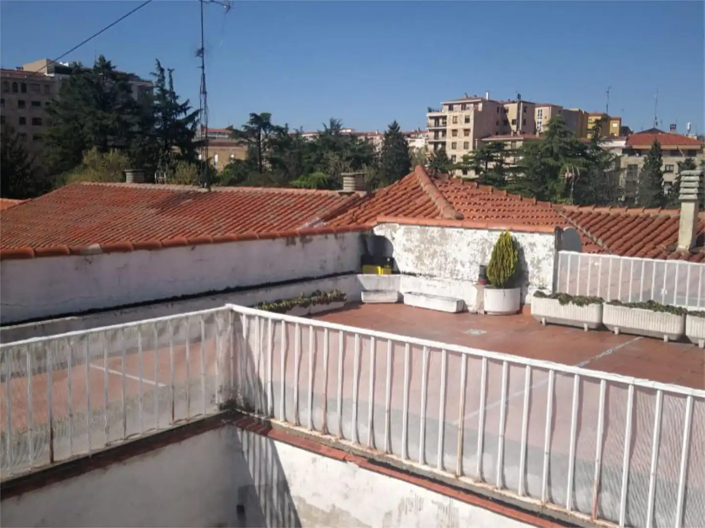 Apartamento de alquiler en Calle Maestro Ávila, 1, San Vicente - Las Úrsulas Terraza de Apartamento de alquiler en Salamanca
