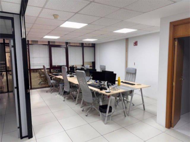 Oficina en Alquiler en Carrer d'Alfons el Magnànim, 33 en Es Camp Redó