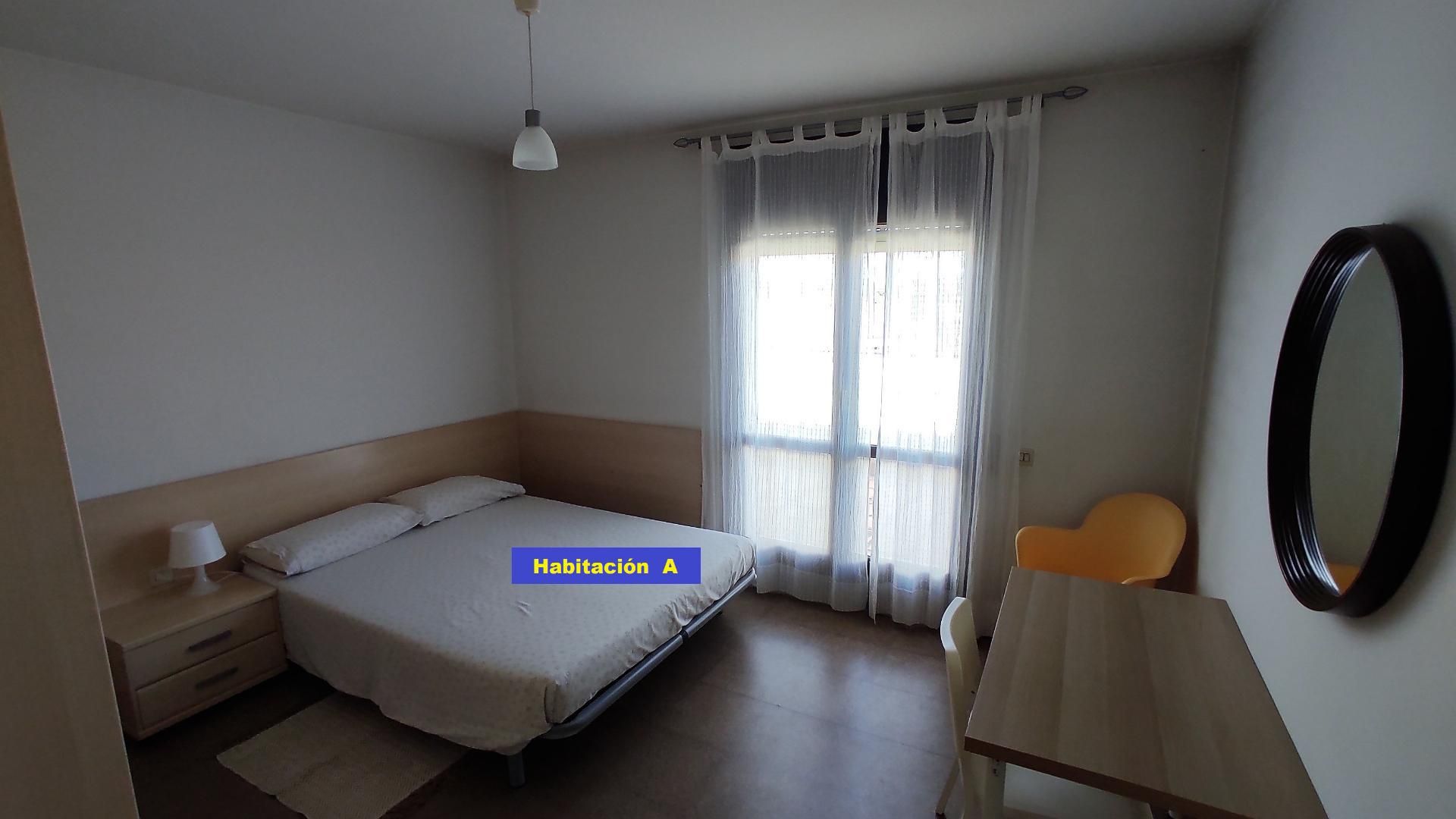Dormitori de Dúplex per a compartir en Binéfar