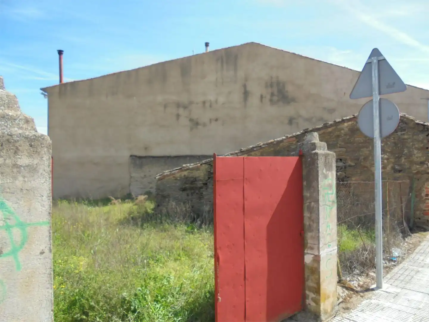 Terreno en venta en Calle Generalísimo Franco, 40, Casas de Don Gómez Vista exterior de Terreno en venta en Casas de Don Gómez