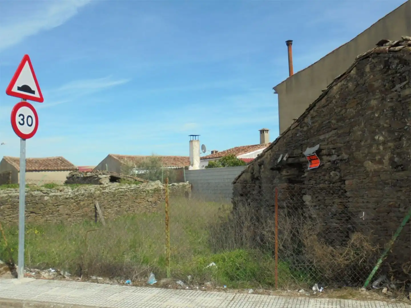 Terreno en venta en Calle Generalísimo Franco, 40, Casas de Don Gómez Terreno en venta en Casas de Don Gómez