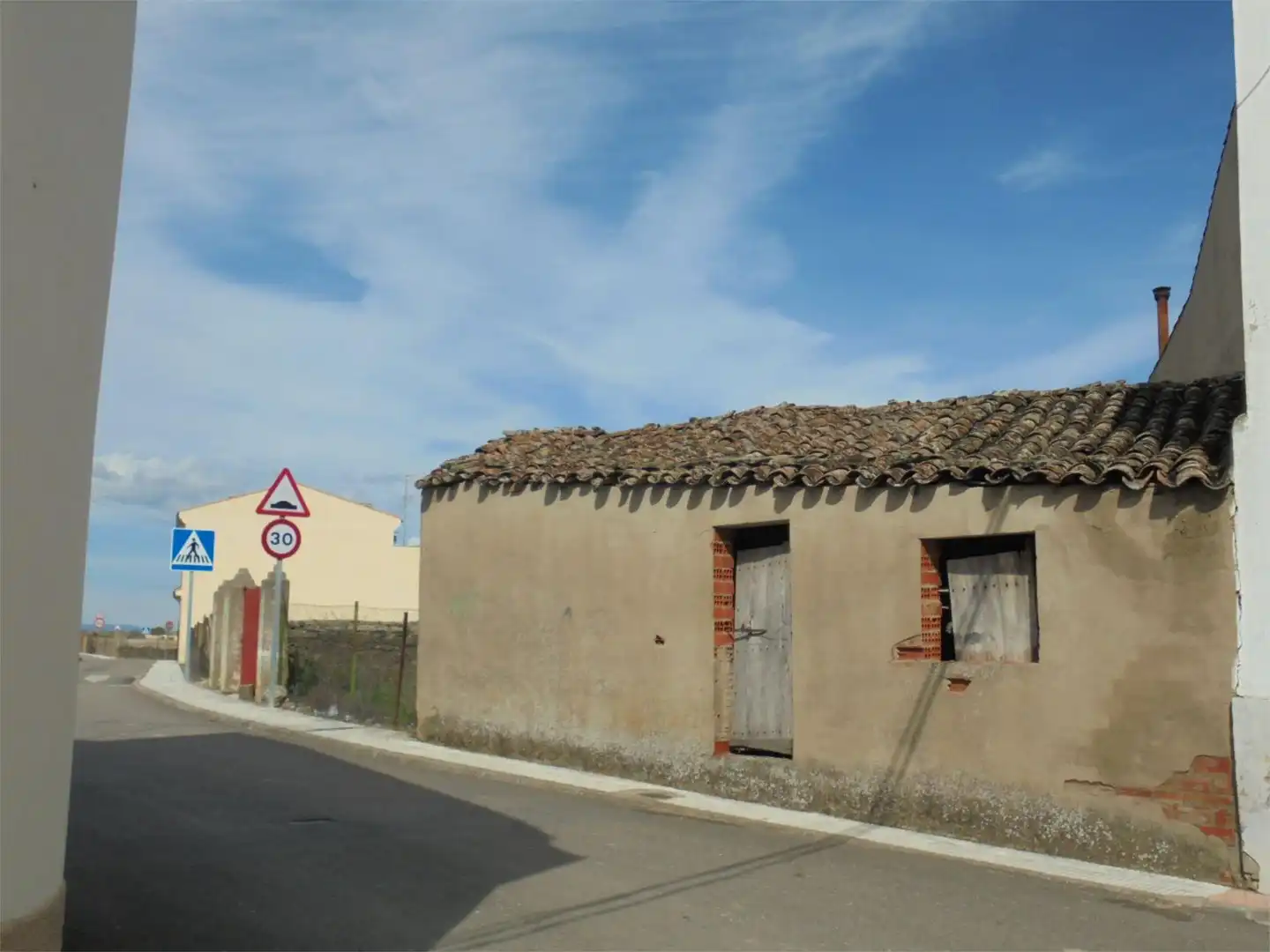 Terreno en venta en Calle Generalísimo Franco, 40, Casas de Don Gómez Vista exterior de Terreno en venta en Casas de Don Gómez