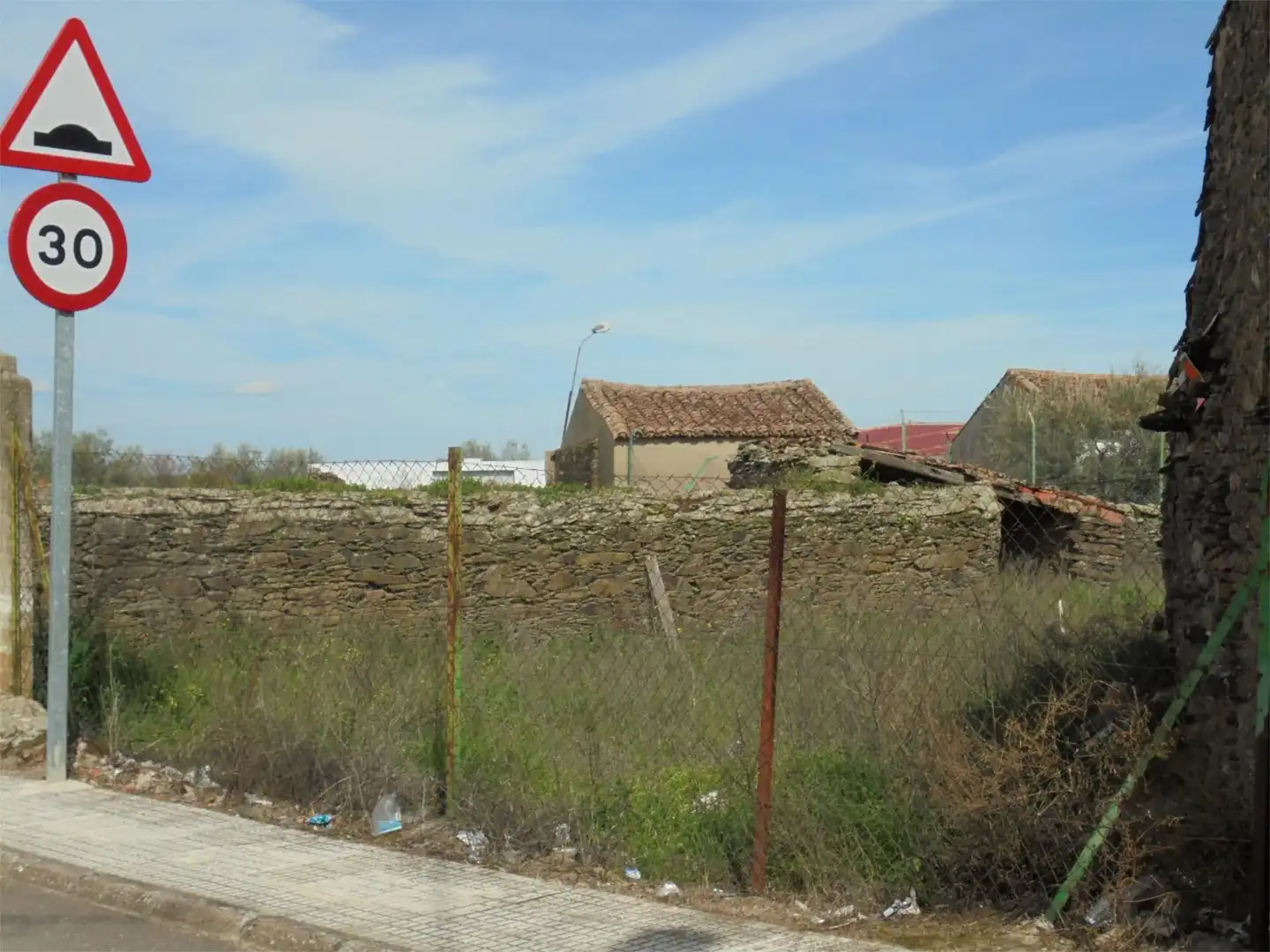 Terreno en venta en Calle Generalísimo Franco, 40, Casas de Don Gómez Terreno en venta en Casas de Don Gómez