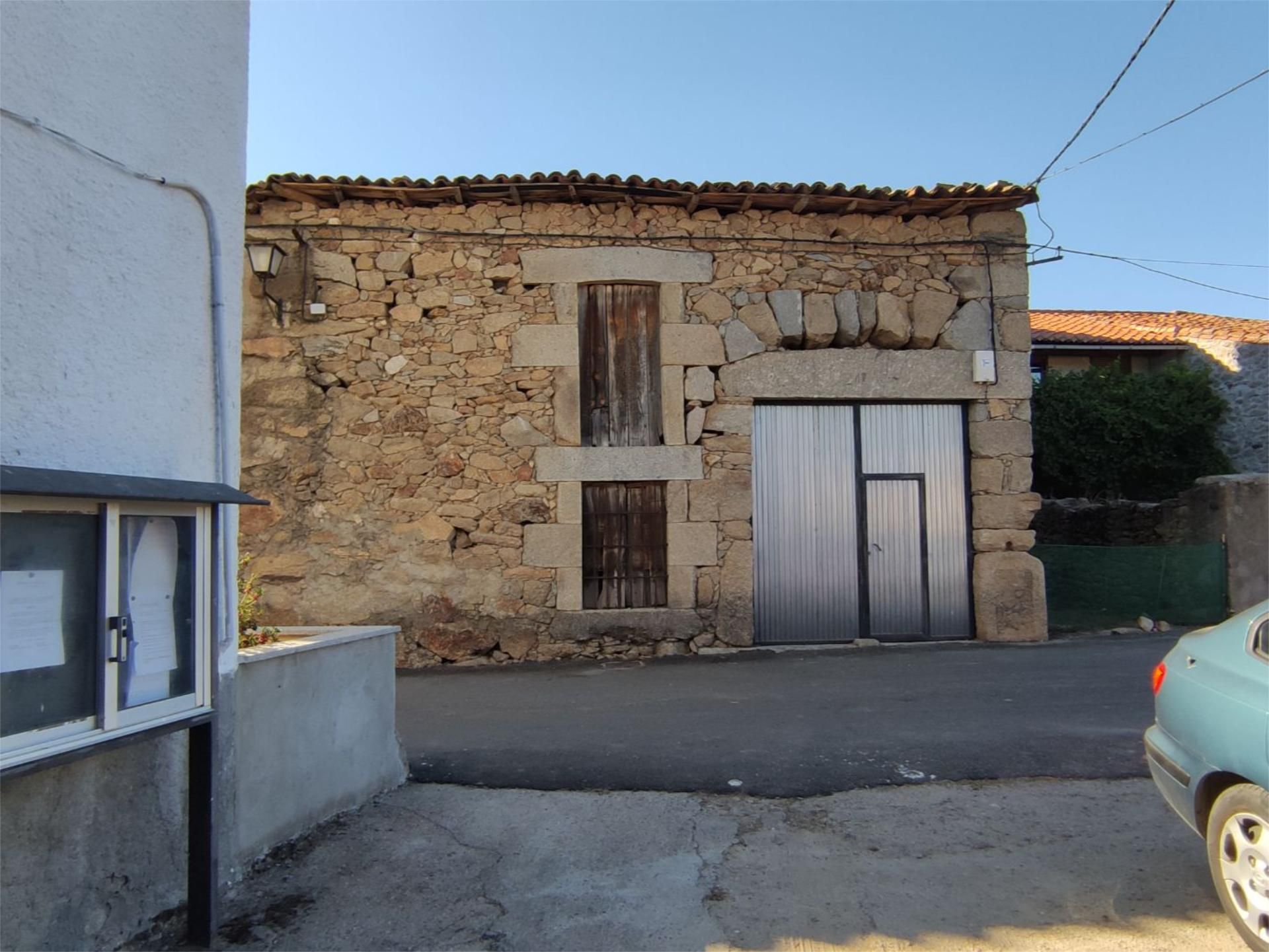Vista exterior de Casa adosada en venda en La Carrera 