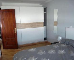 Bedroom of Flat to rent in Torrelavega   with Terrace