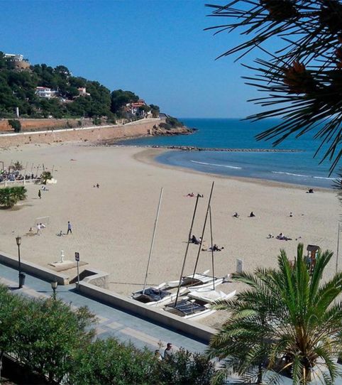 Apartamento de alquiler en Carrer Els Baladres, 2, Voramar, Benicasim / Benicàssim - imagen 2 Foto 2 de Apartamento de alquiler en Carrer Els Baladres, 2, Voramar, Benicasim / Benicàssim