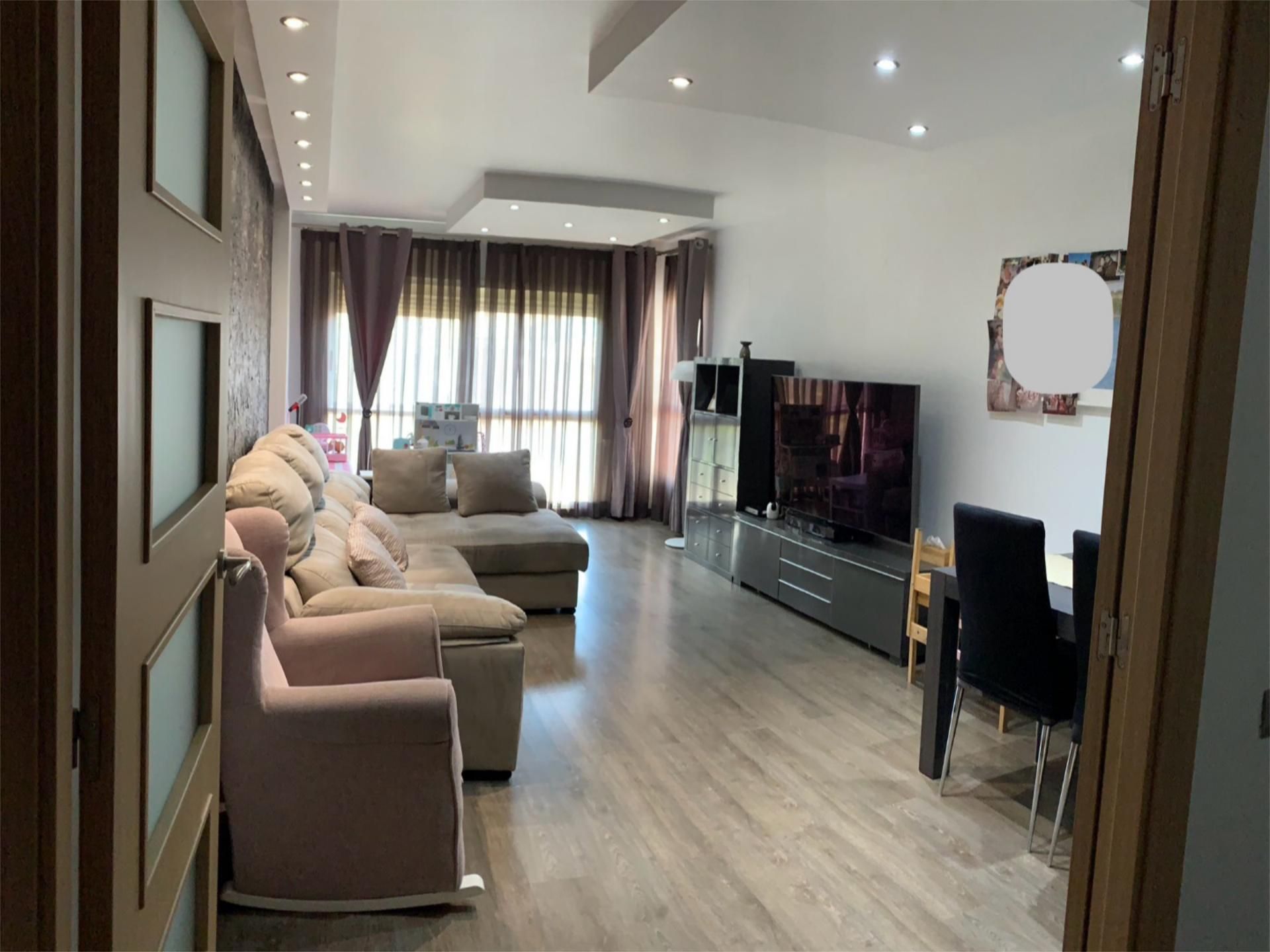 Living room of Flat for sale in Guadassuar  with Air Conditioner, Heating and Parquet flooring