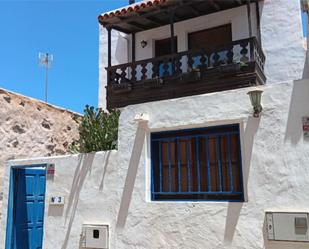 Vista exterior de Dúplex en venda en La Oliva amb Terrassa i Balcó