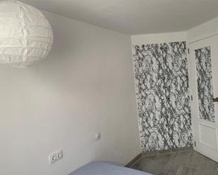 Bedroom of Flat to share in Sueca  with Terrace and Balcony