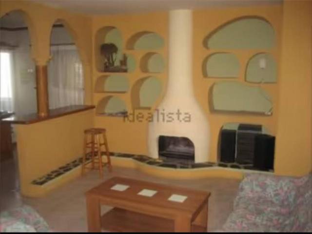 Piso en Venta en Calle Cristóbal Colón, 51 en Torre del Campo