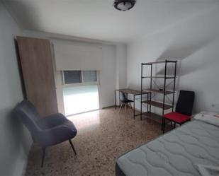 Flat to share in Carrer Mariano Perez Vives, 8, Carrús Oeste