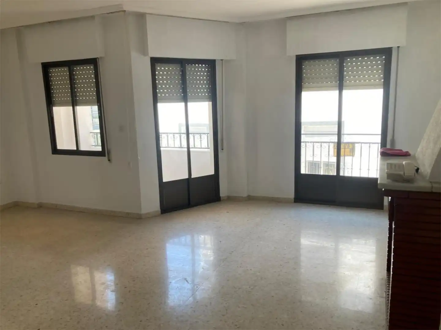 Wohnung zum Verkauf in Cambil mit Balkon