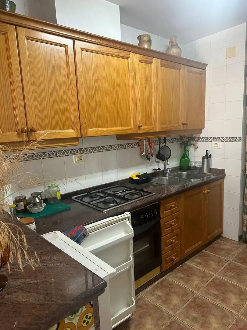Wohnung zum Verkauf in Avinguda de Meanes, Atzeneta del Maestrat Küche von Wohnung zum Verkauf in Atzeneta del Maestrat mit Terrasse, Abstellraum und Möbliert