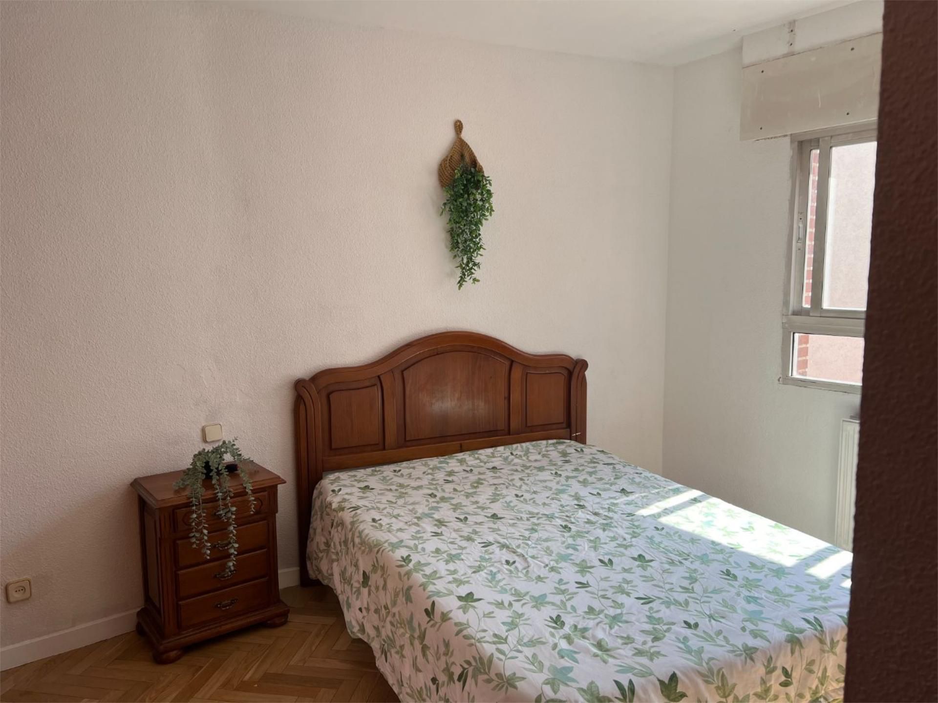 Dormitori de Casa o xalet de lloguer en El Molar (Madrid) amb Calefacció, Parquet i Terrassa