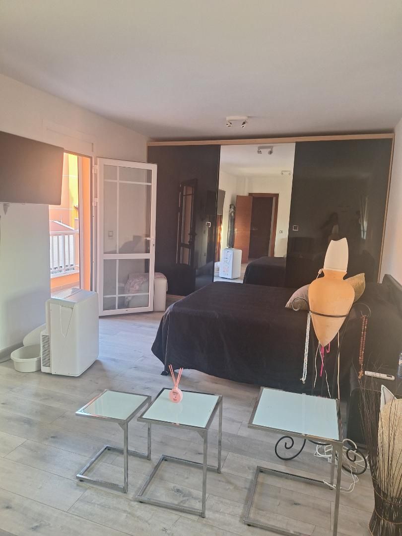 Dormitori de Casa o xalet en venda en Arona amb Aire condicionat, Terrassa i Piscina