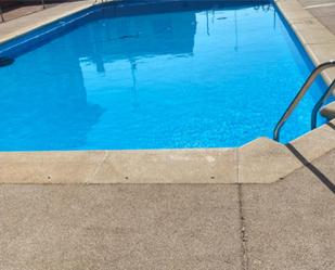 Piscina de Pis en venda en Torrijos amb Aire condicionat, Terrassa i Piscina