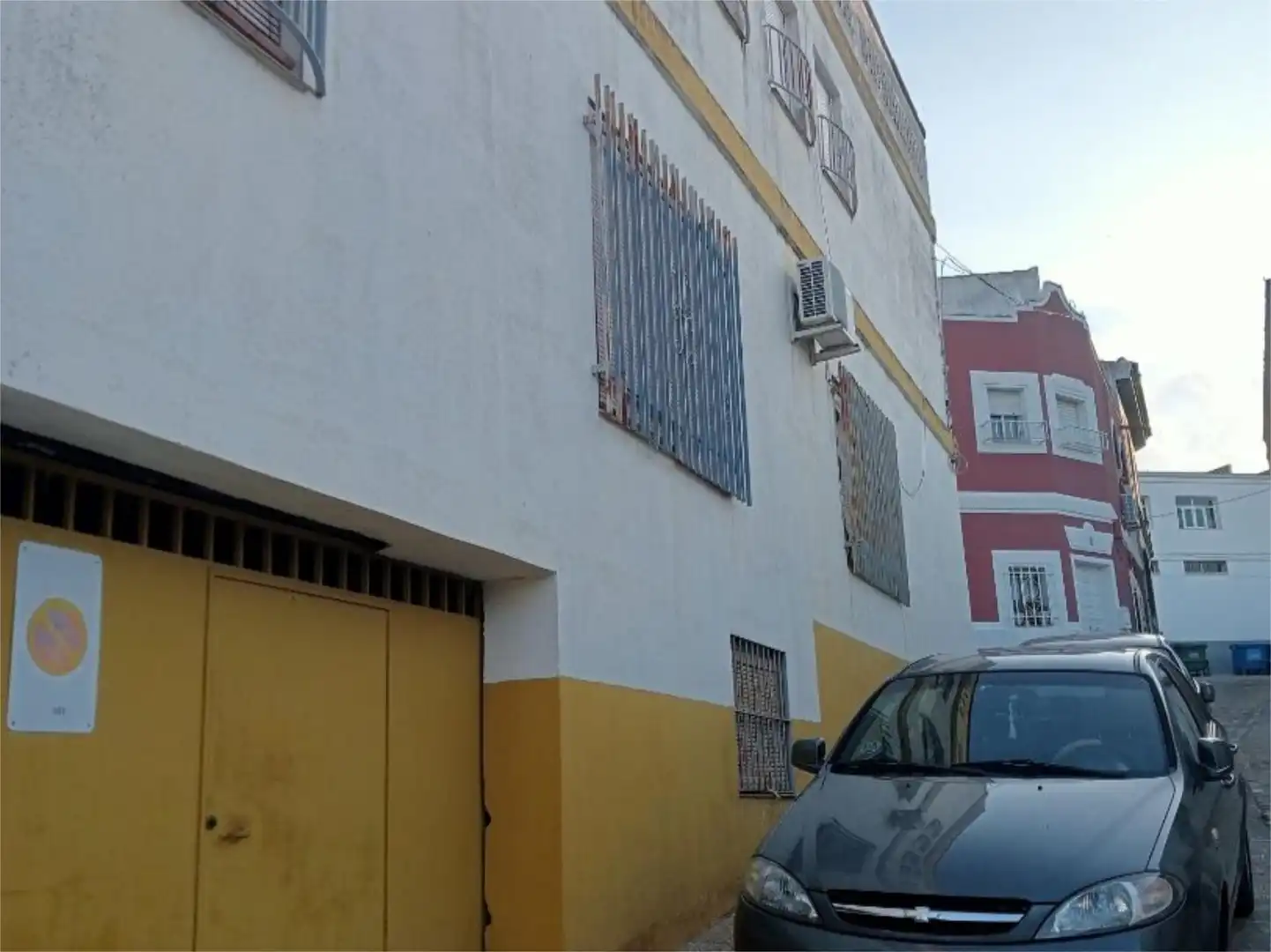 Casa adosada en venta en Travesía Pasaderas, 8, Monterrubio de la Serena Vista exterior de Casa adosada en venta en Monterrubio de la Serena con Terraza, Trastero y Amueblado